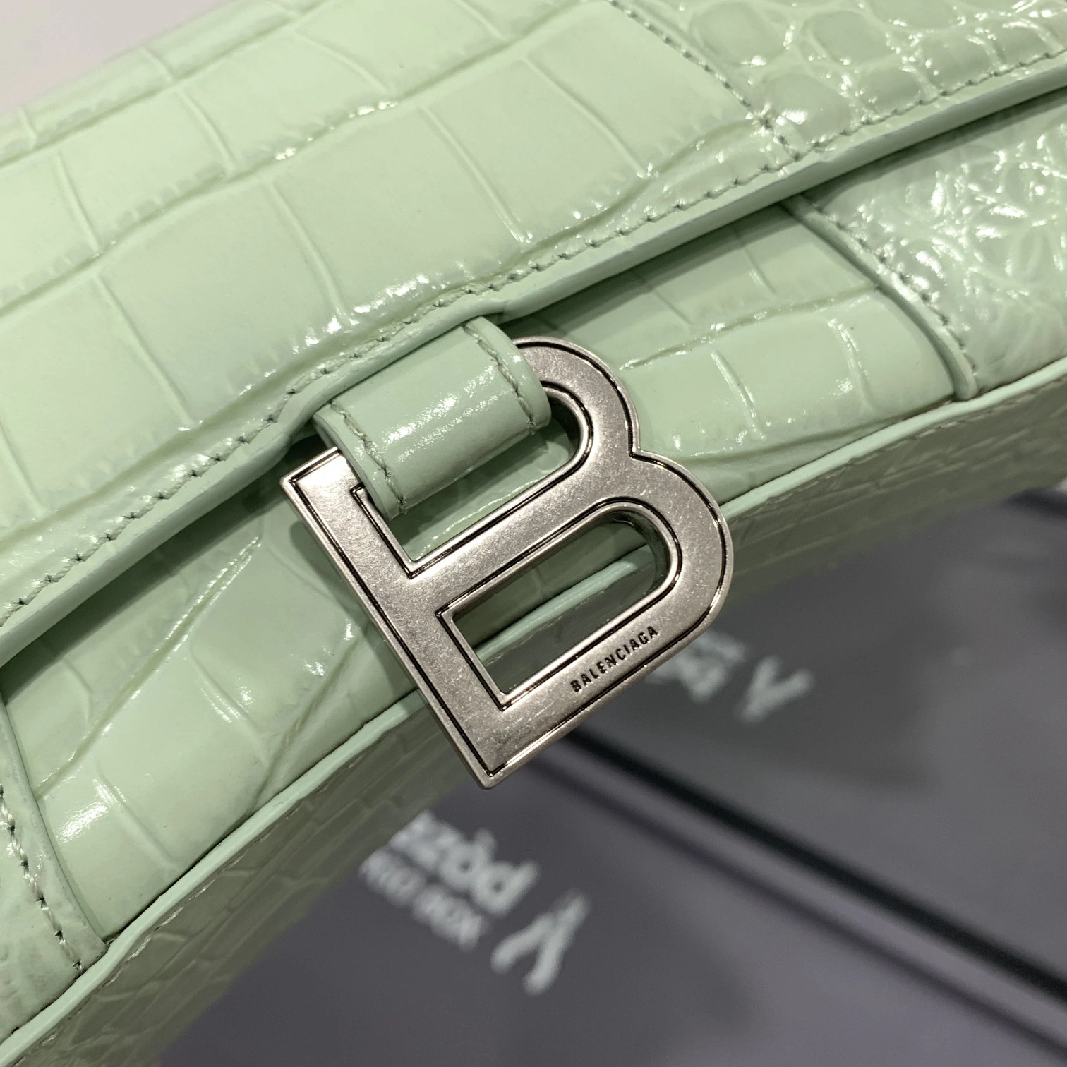 ModernLook B*alenciaga Top Bag 9149