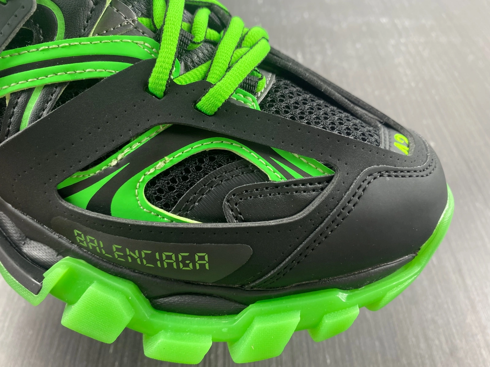 B*alenciaga Track AM221111- Popular 4560