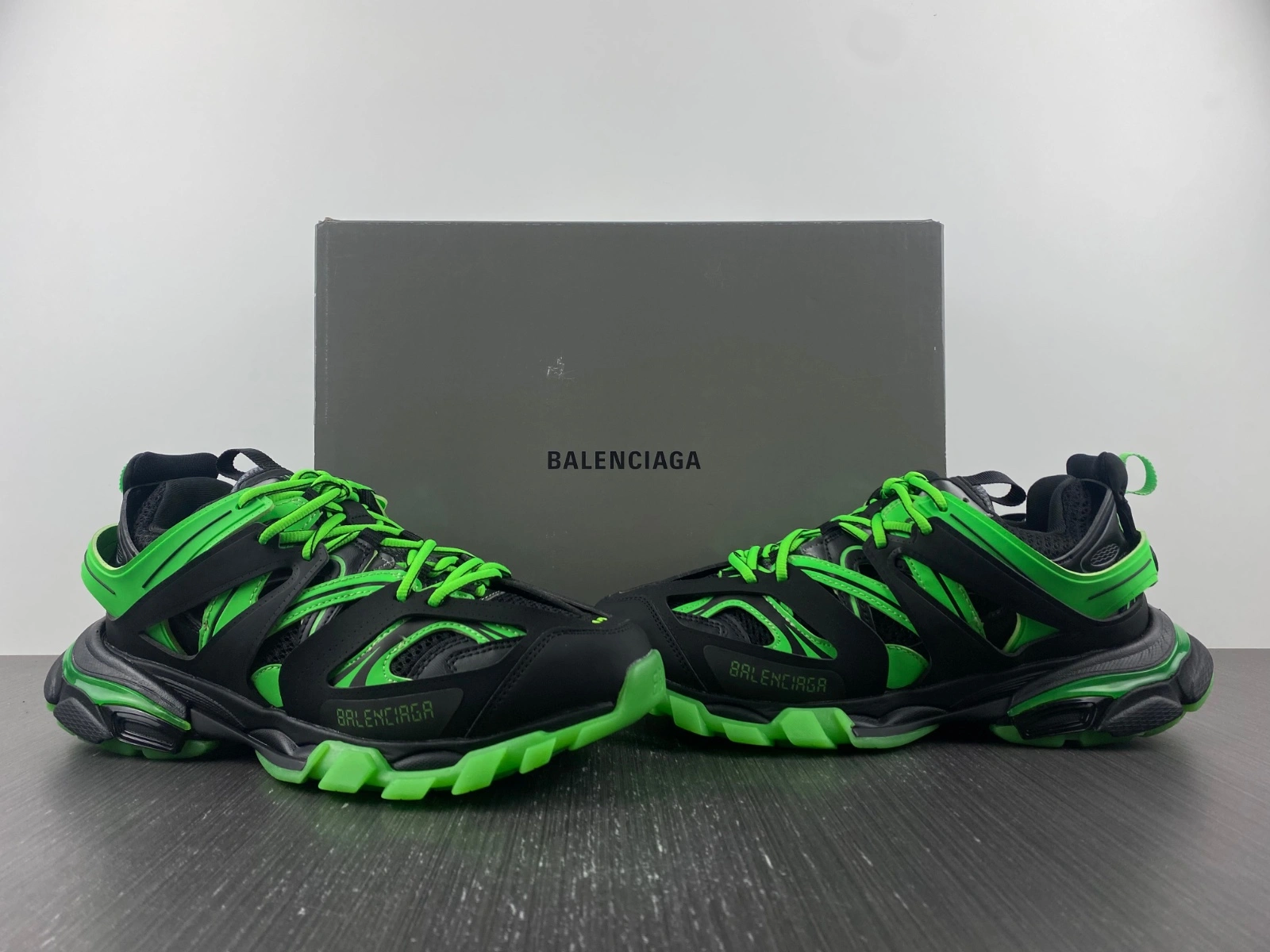 B*alenciaga Track AM221111- Popular 4560