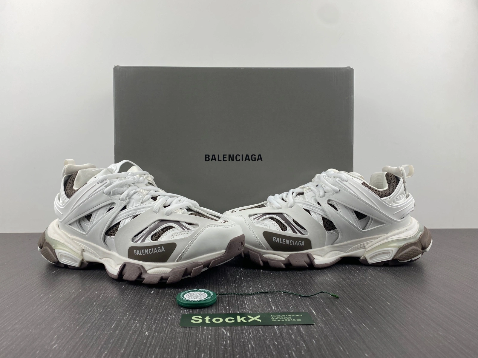 Packable B*alenciaga Track AM221114- 4531