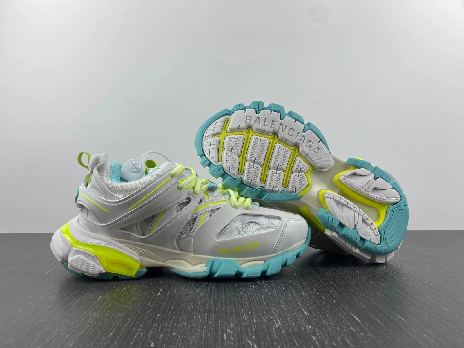 Stylish B*alenciaga Track AM221114- 4530