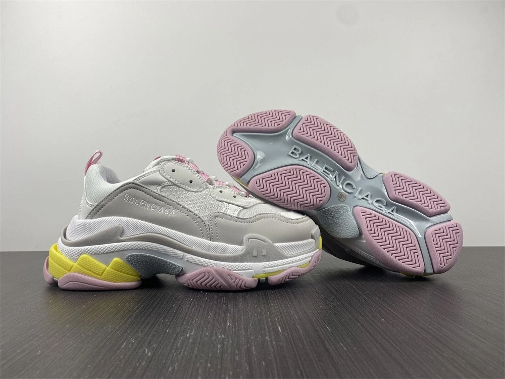 B*alenciaga Triple S 524039 W2FW4 Casual 4589