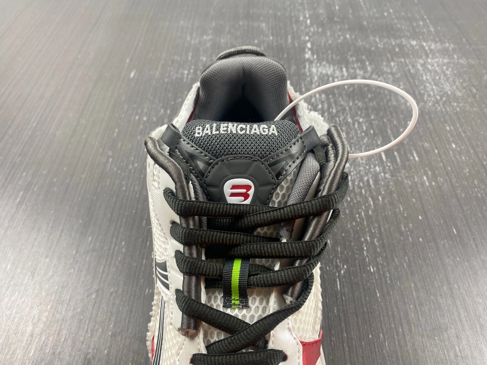Stylish B*alenciaga runner AM 20230907- 4422