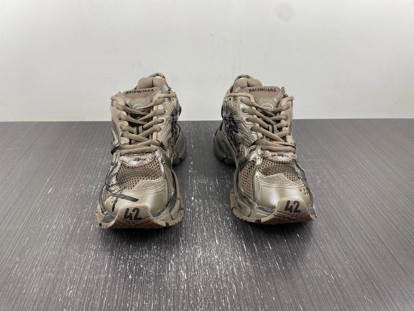 B*alenciaga runner AM 20231018- Upgraded 4414