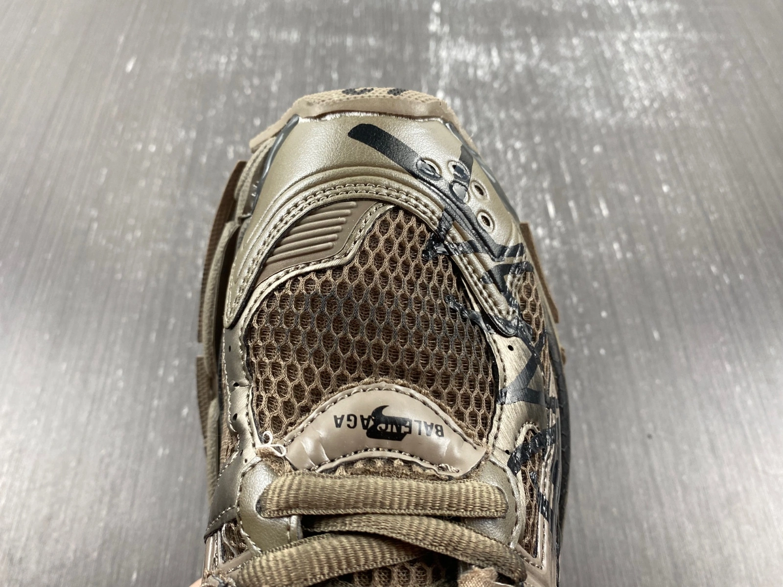 B*alenciaga runner AM 20231018- Upgraded 4414