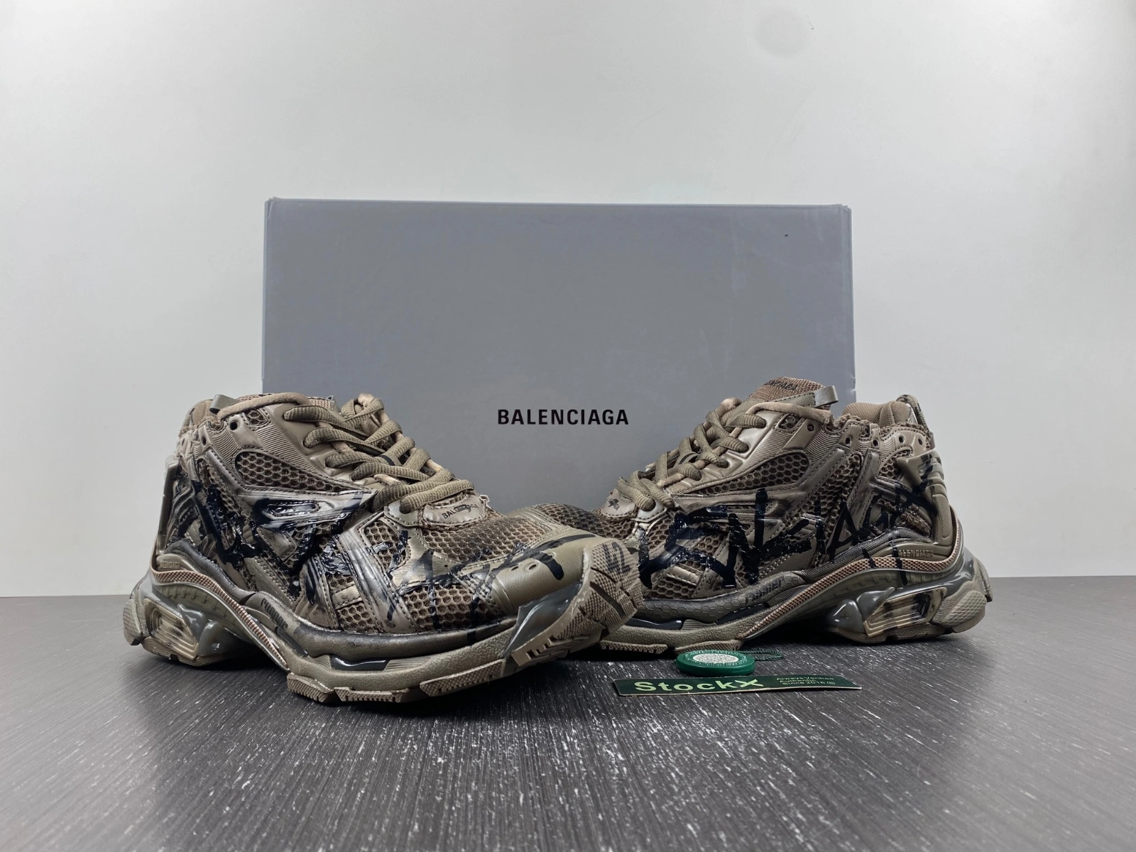 B*alenciaga runner AM 20231018- Upgraded 4414