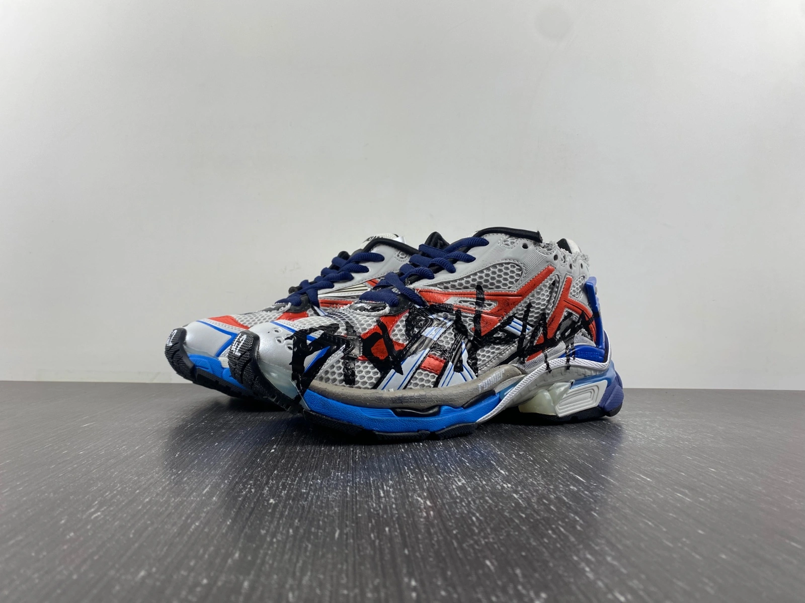 B*alenciaga runner AM 20231019- StreetReady 4400