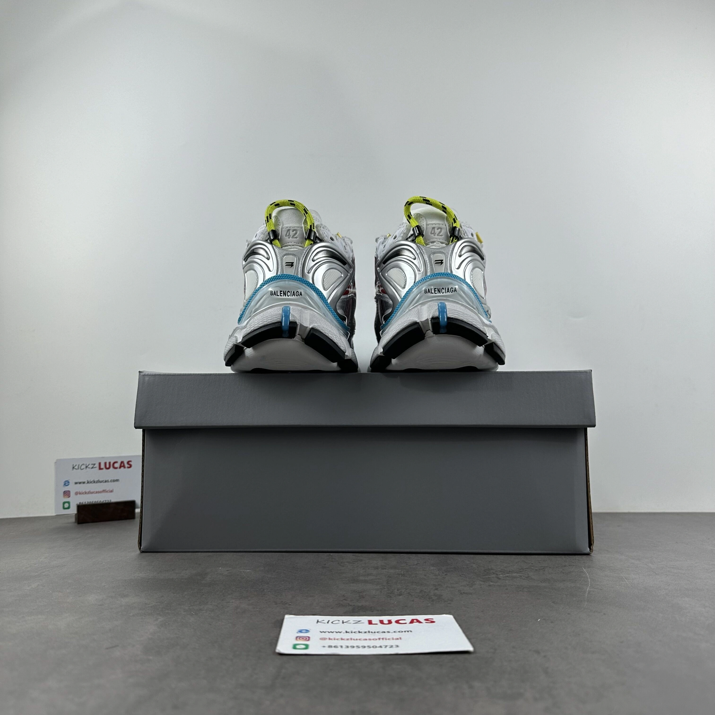 B*alenciaga runner AM 20231019- FreshLook 4404