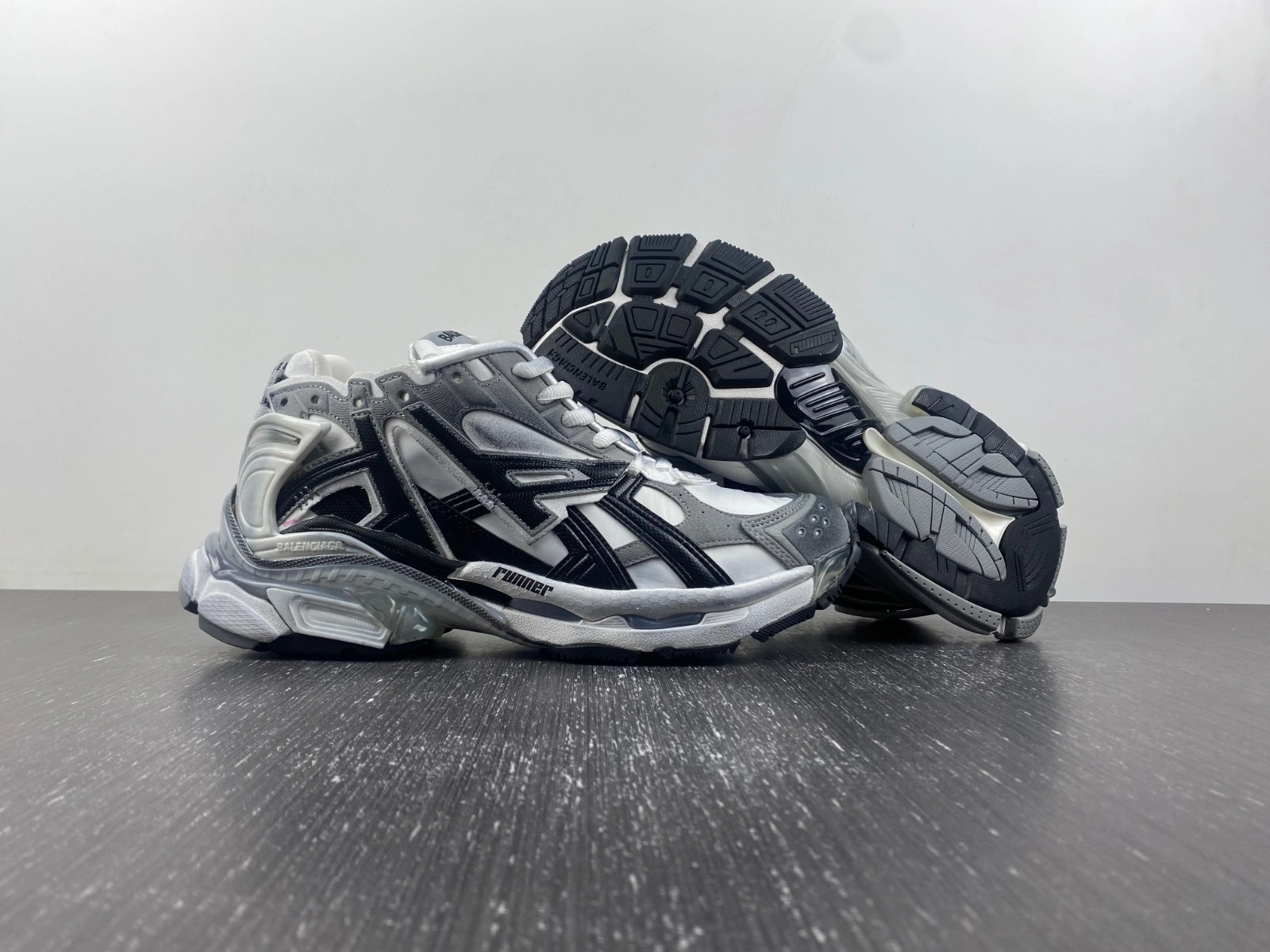 B*alenciaga runner AM 20231205- Colorful 4377