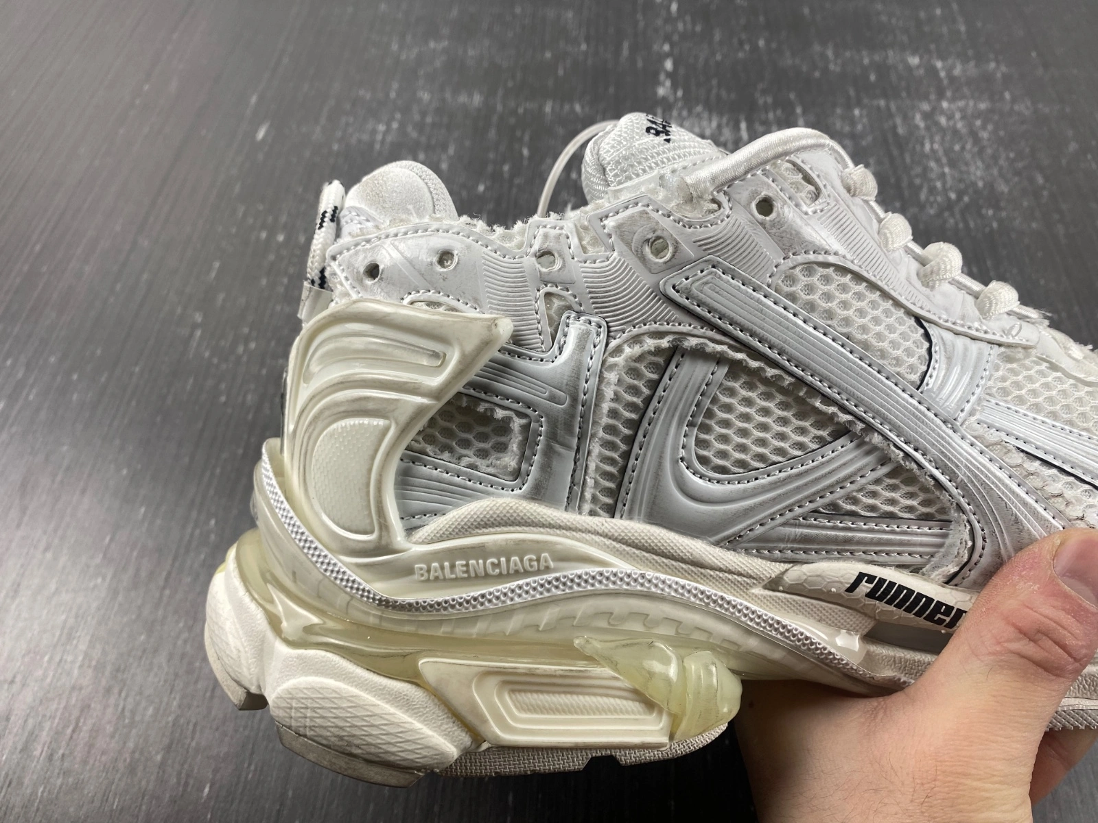 UrbanStyle B*alenciaga runner AM 20231219- 4363