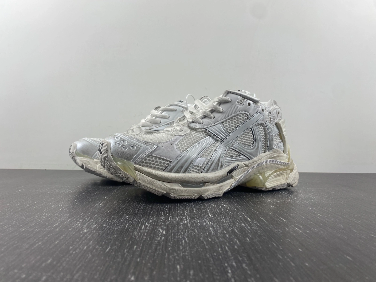 UrbanStyle B*alenciaga runner AM 20231219- 4363