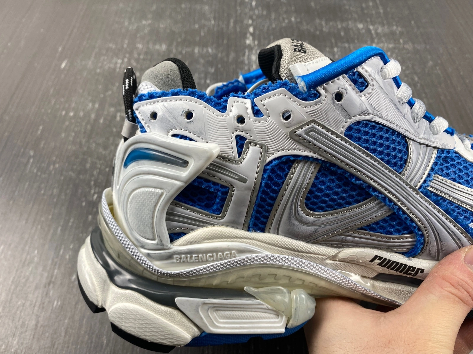 B*alenciaga runner AM 20231219- OdorResistant 4373