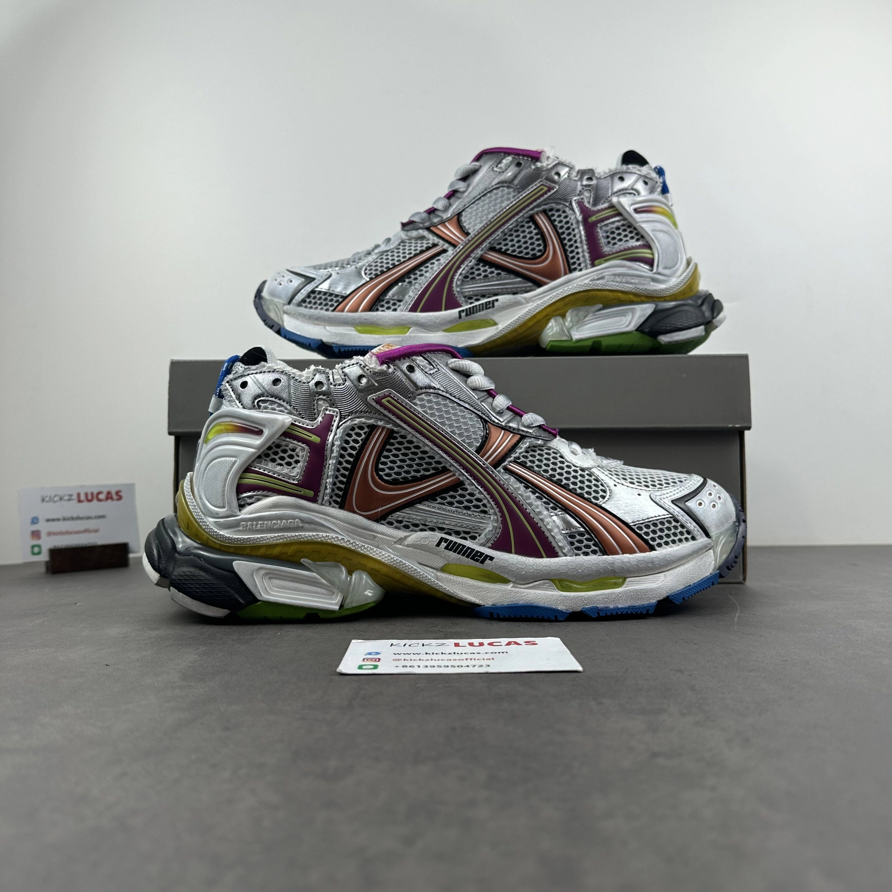Elegant B*alenciaga runner AM 20231219- 4367