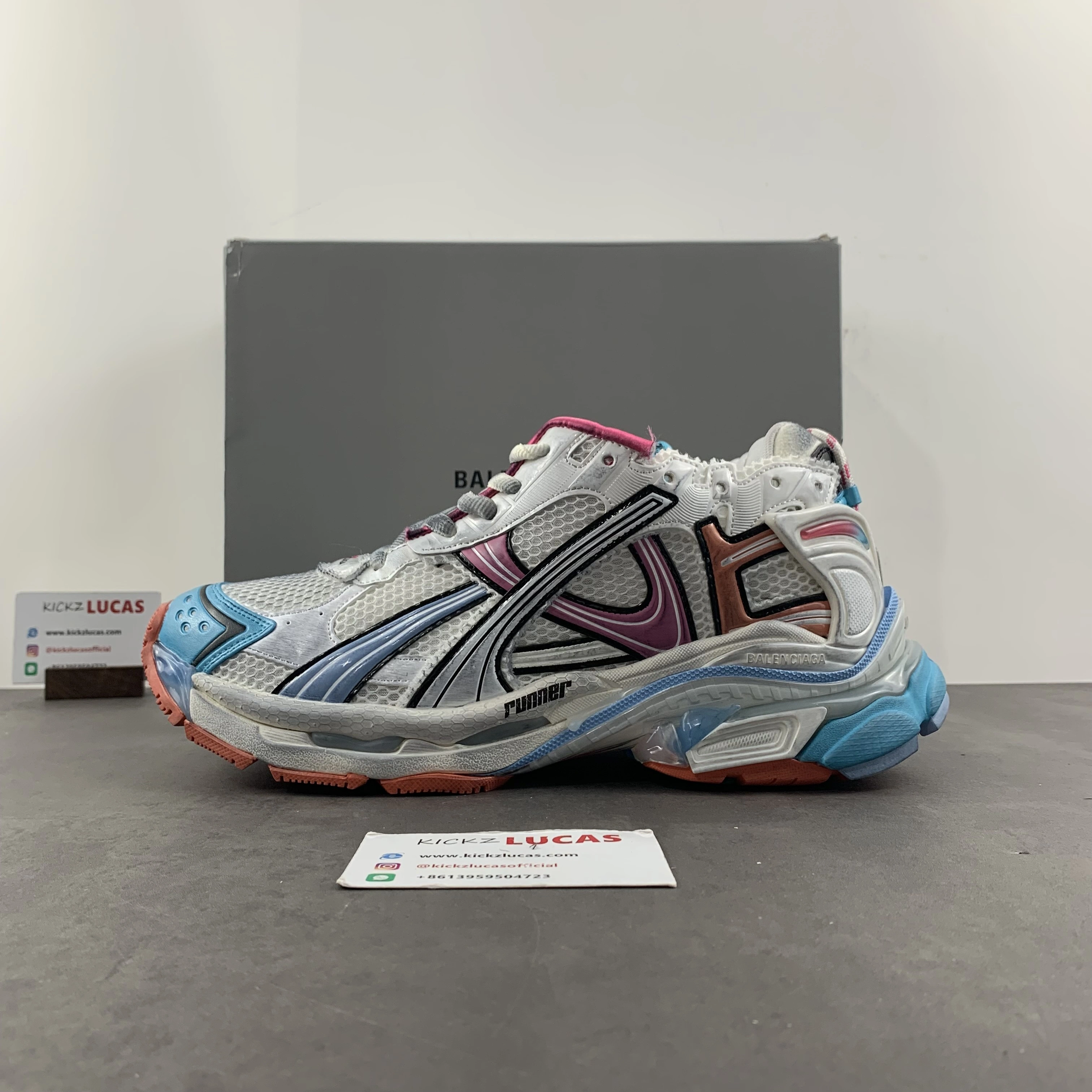 B*alenciaga runner AM 20240115- Seasonal 4361