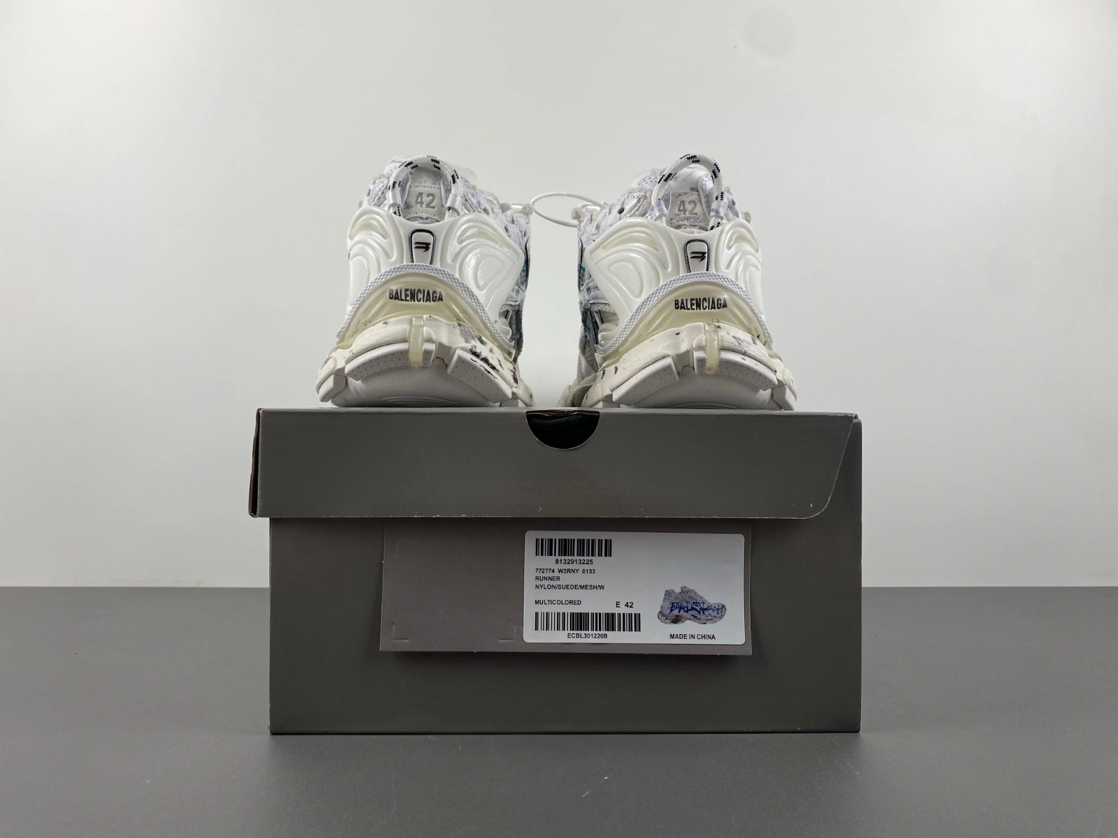 BestValue B*alenciaga runner AM 20240511- 4324