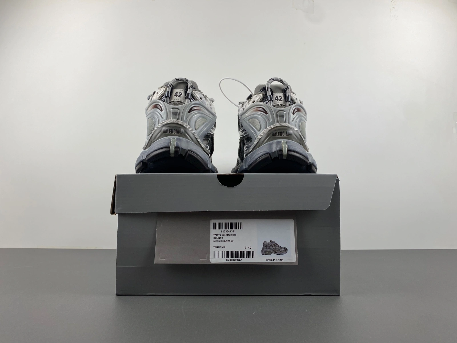 Thermal B*alenciaga runner AM 20240528- 4319