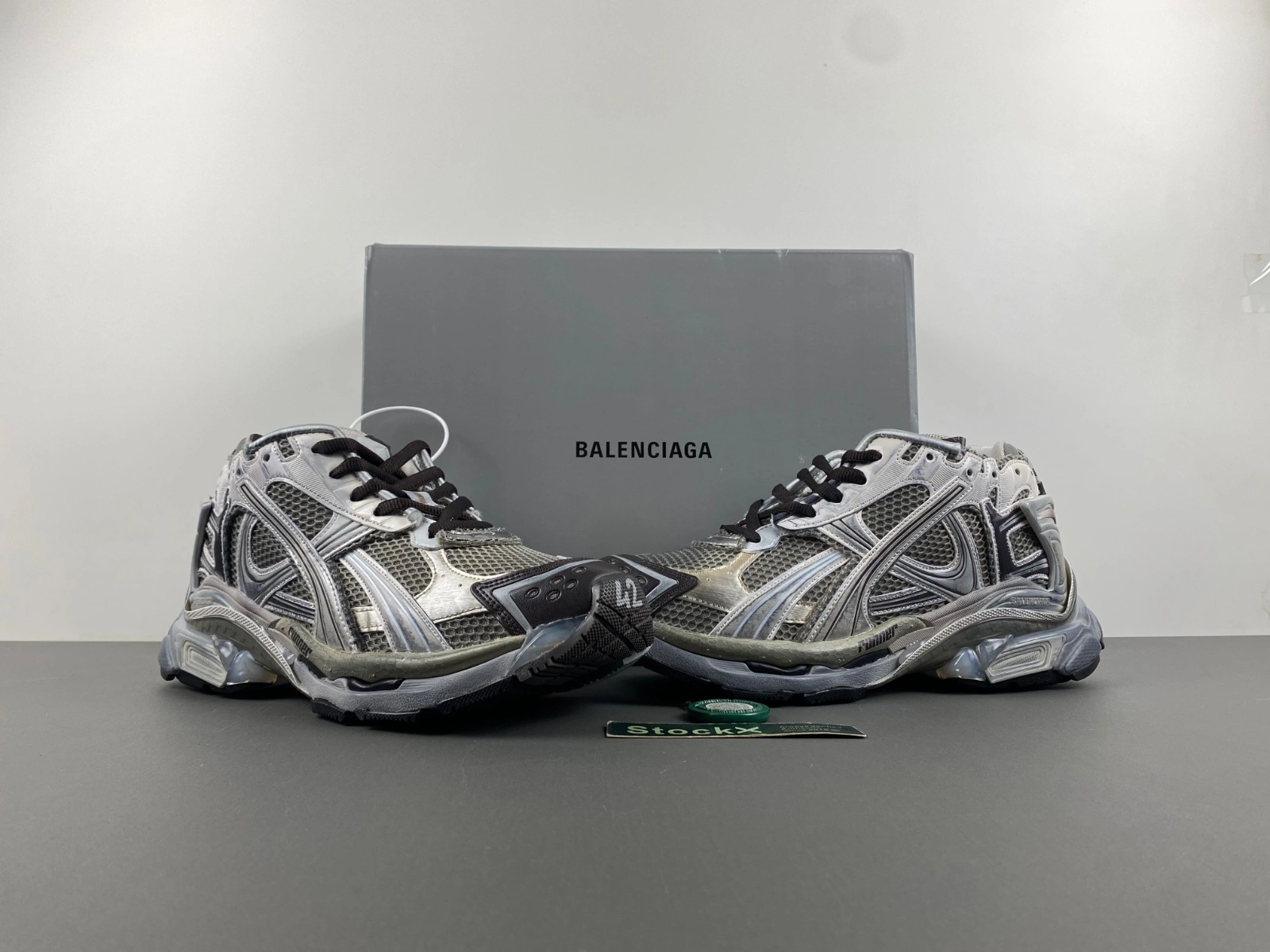 Thermal B*alenciaga runner AM 20240528- 4319