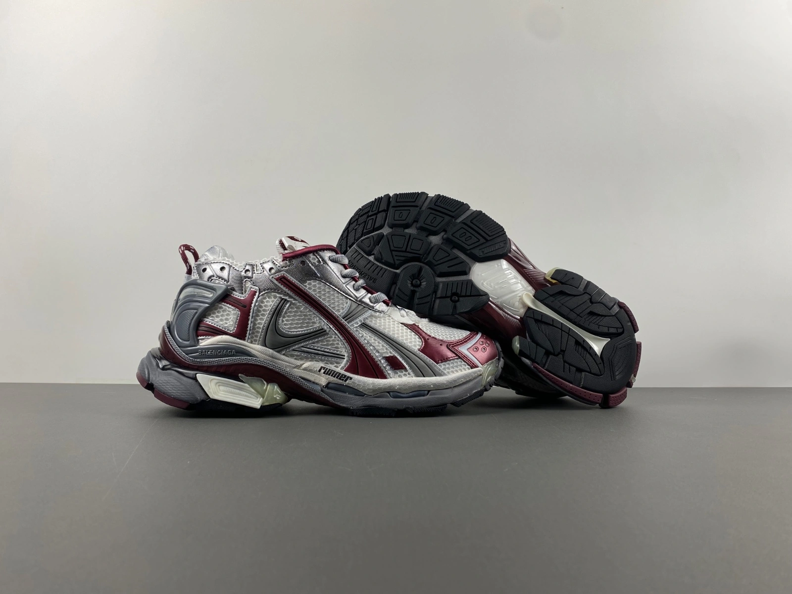 GoAnywhere B*alenciaga runner AM 20240528- 4317