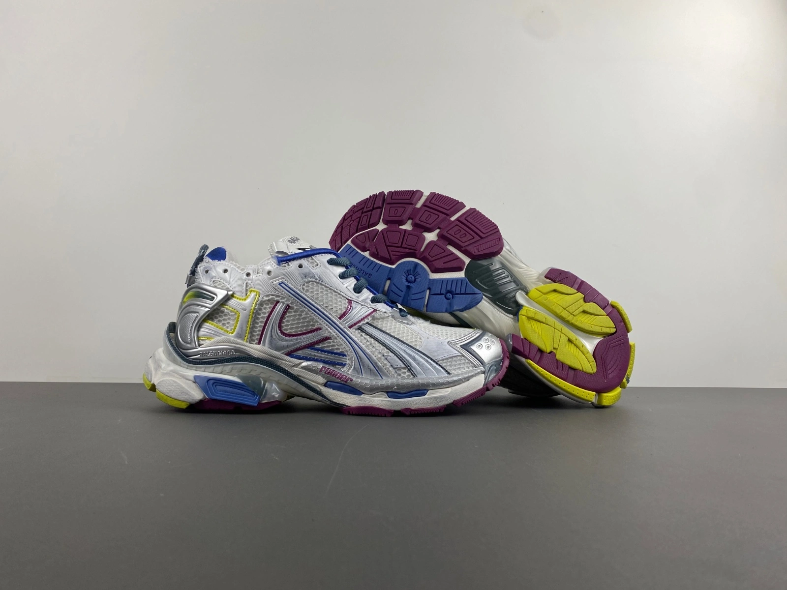 B*alenciaga runner AM 20240611- Effortless 4301