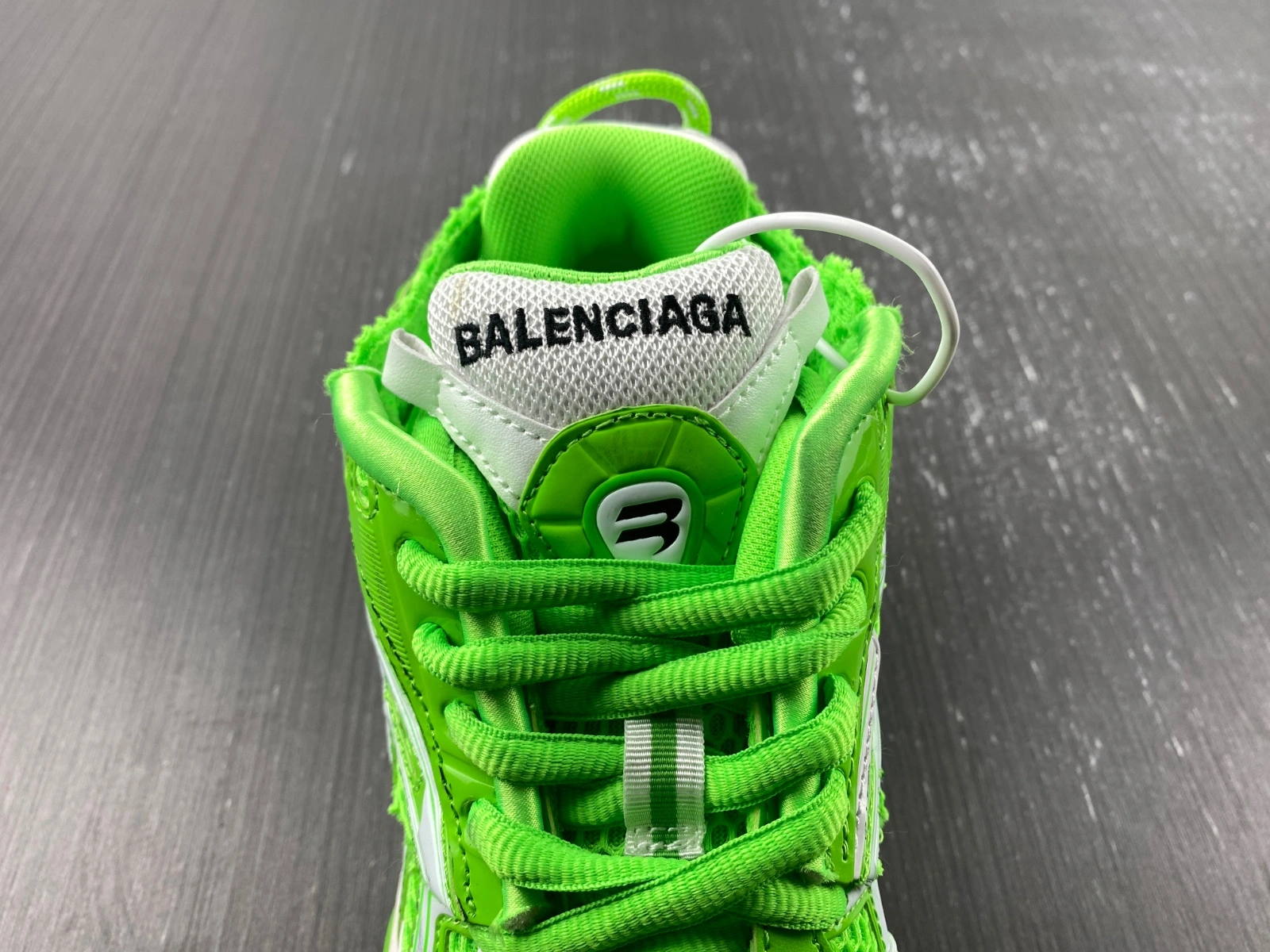WaterResistant B*alenciaga runner AM221225- 4521