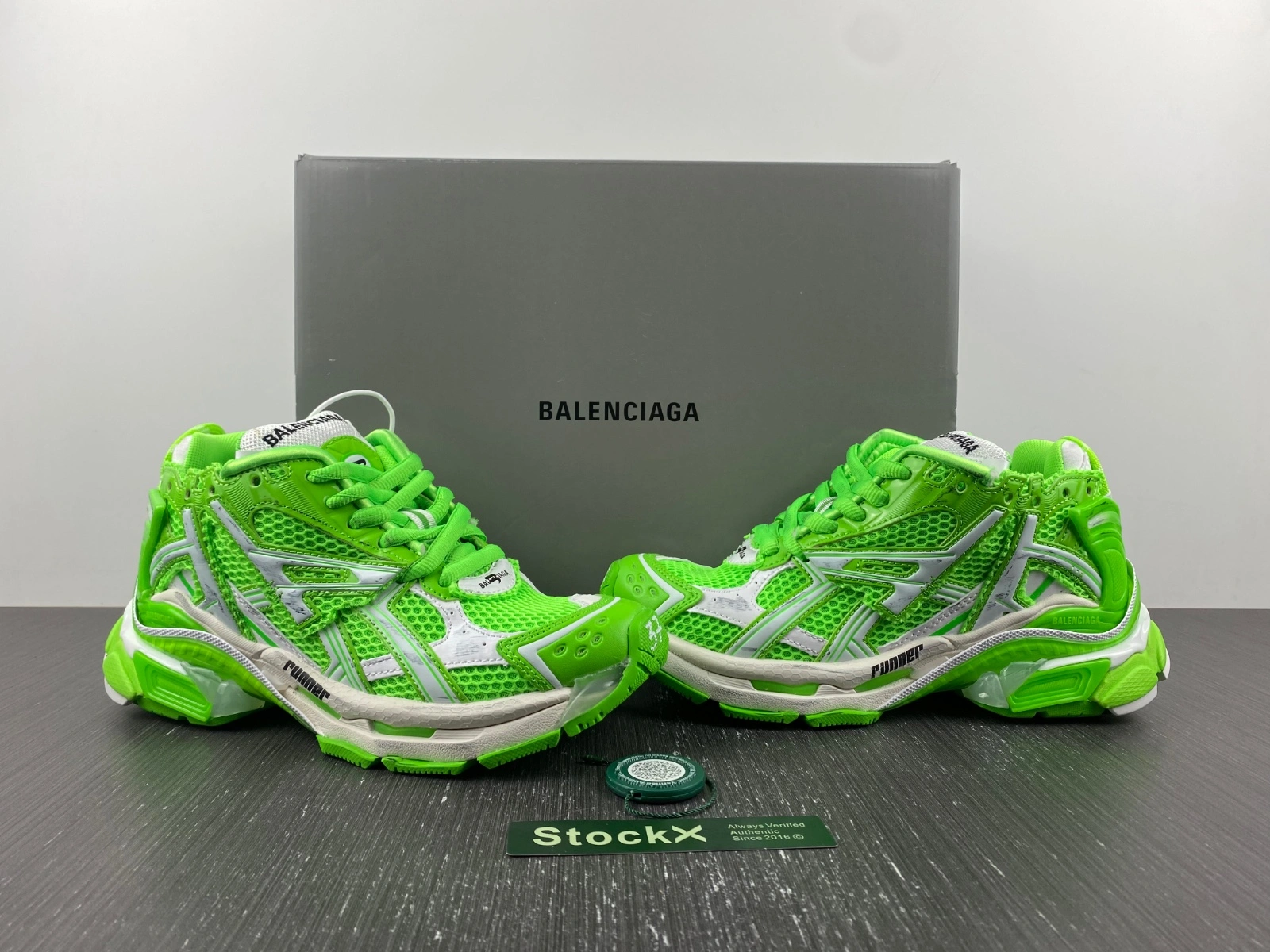 WaterResistant B*alenciaga runner AM221225- 4521