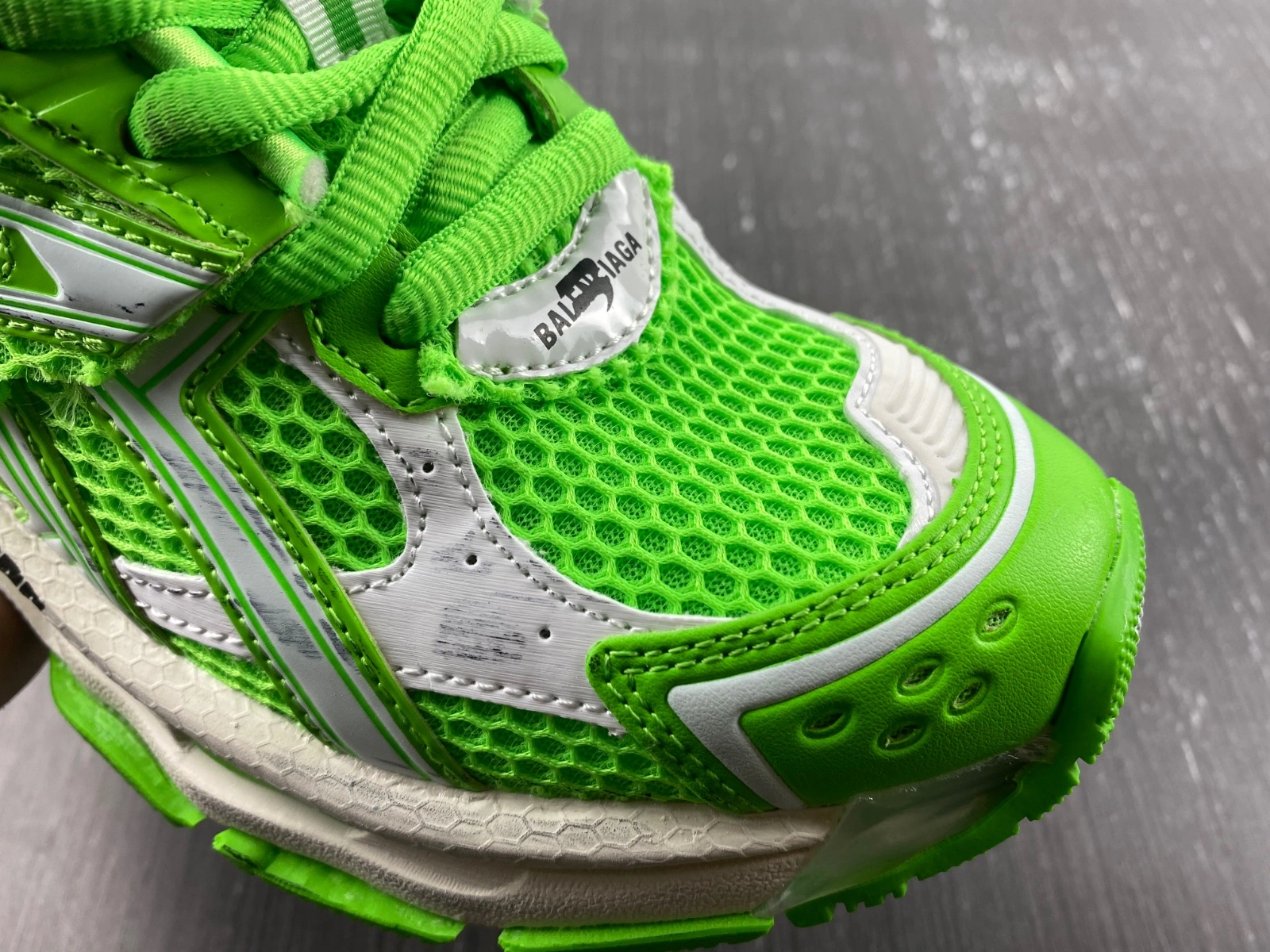 WaterResistant B*alenciaga runner AM221225- 4521