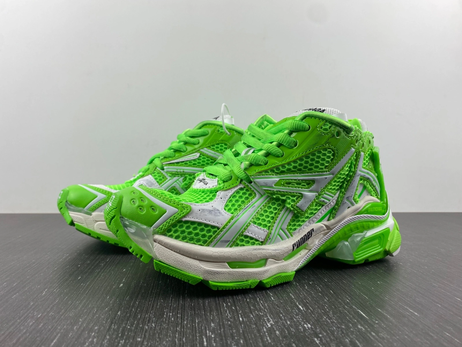 WaterResistant B*alenciaga runner AM221225- 4521
