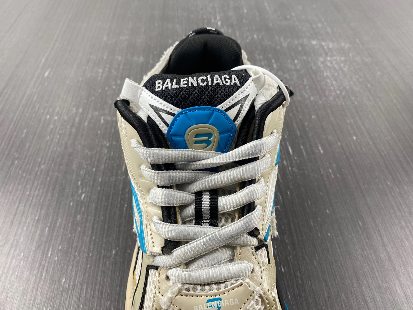 B*alenciaga runner AM221225- Unique 4518