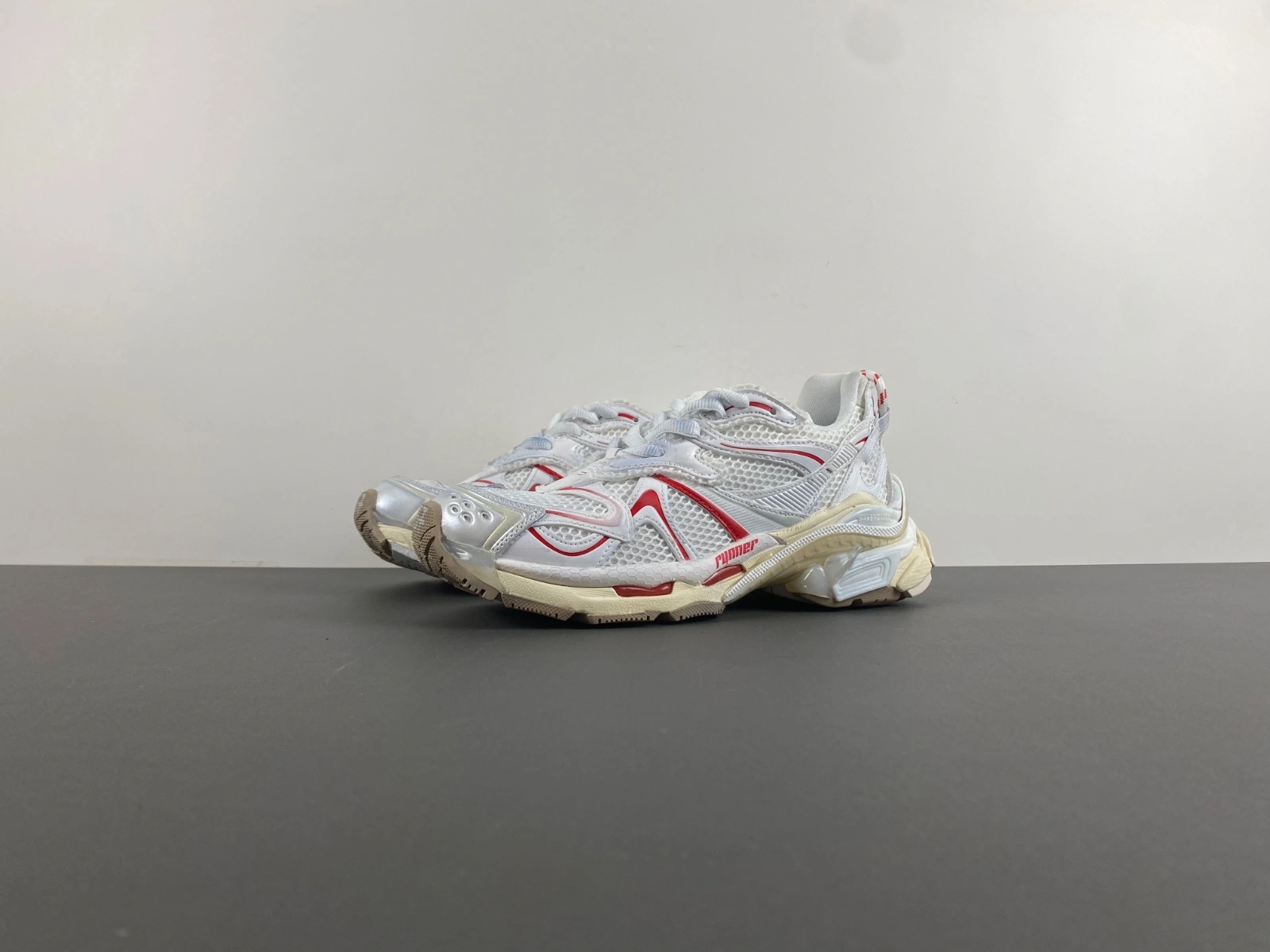 SportInspired B*alenciaga runner Sneaker AM20240629- 4282