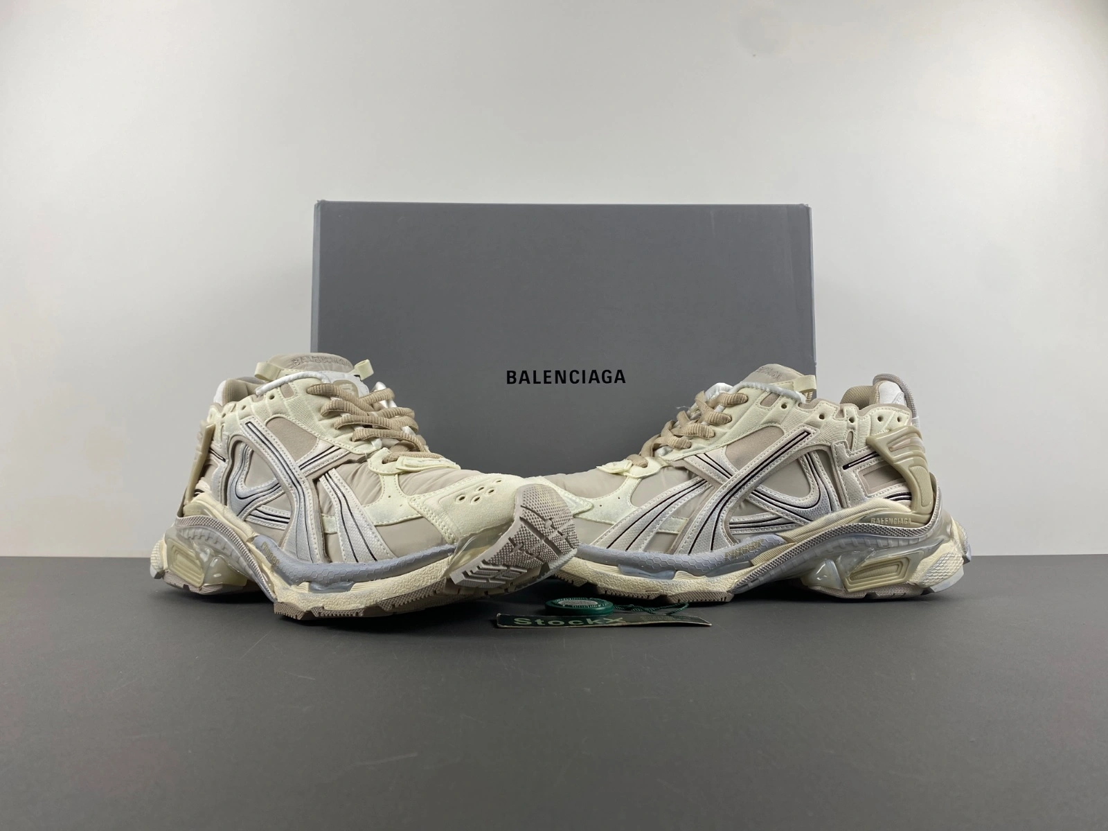 Durable B*alenciaga runner Sneaker AM20240704- 4280
