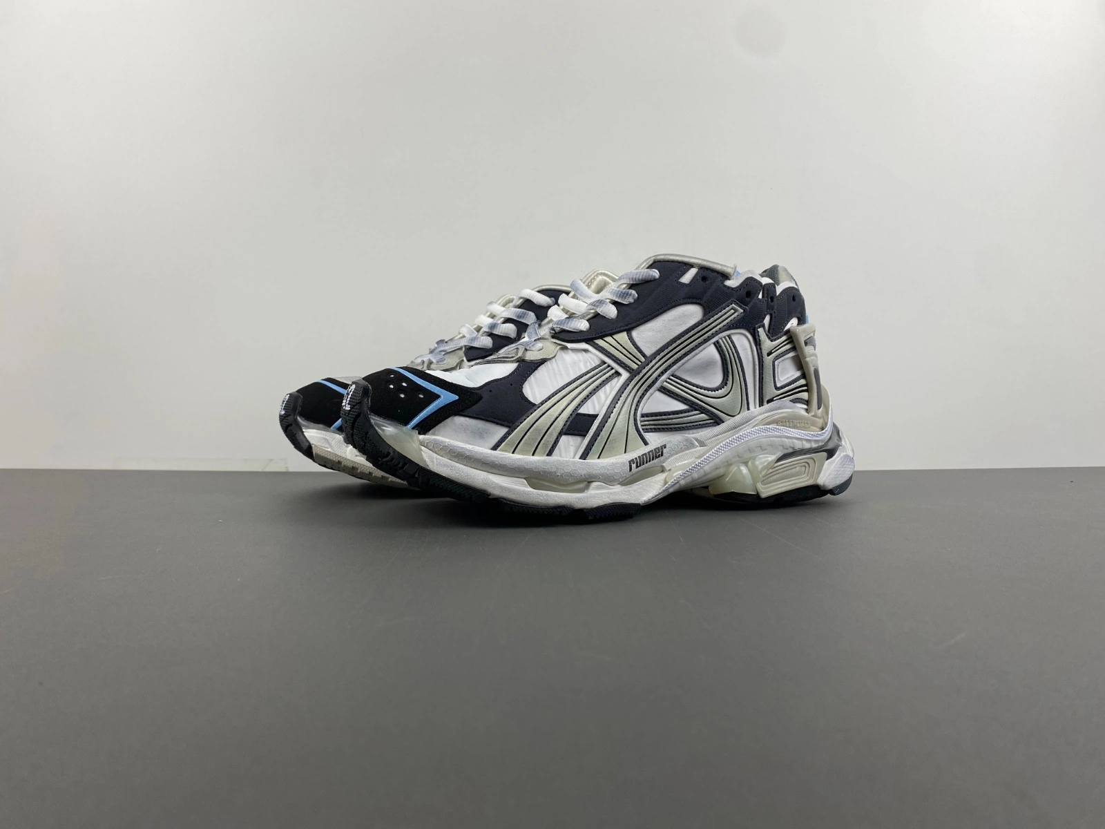 B*alenciaga runner Sneaker AM20241019- Tailored 4255