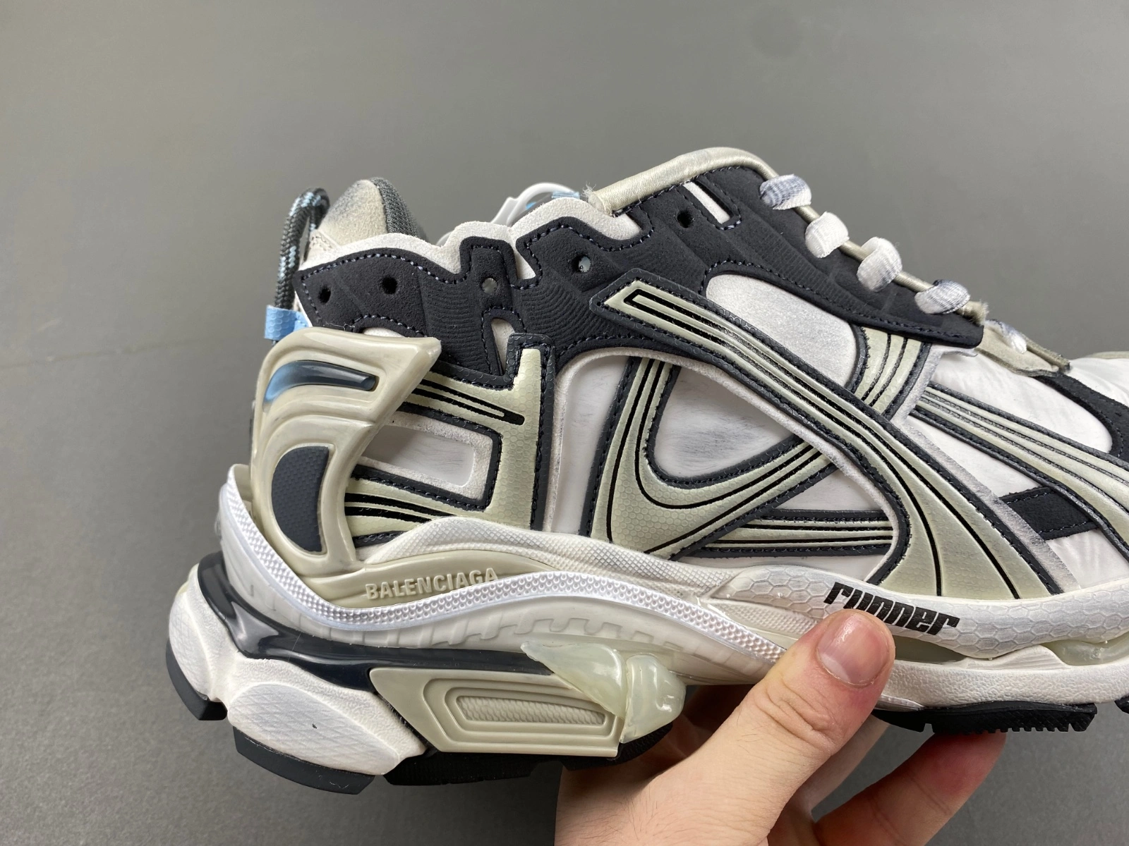 B*alenciaga runner Sneaker AM20241019- Tailored 4255