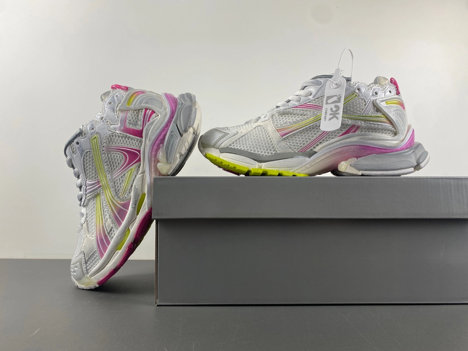 B*alenciaga runner Sneaker AM20241104- Trendy 4241