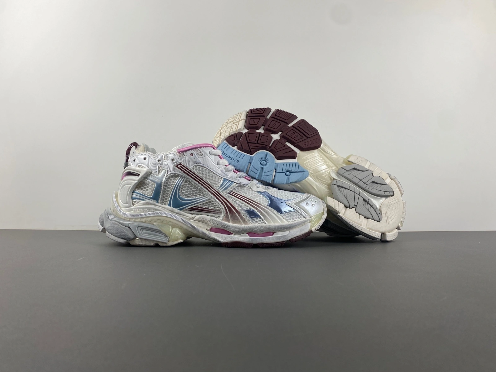 Minimalist B*alenciaga runner Sneaker AM20241104- 4237