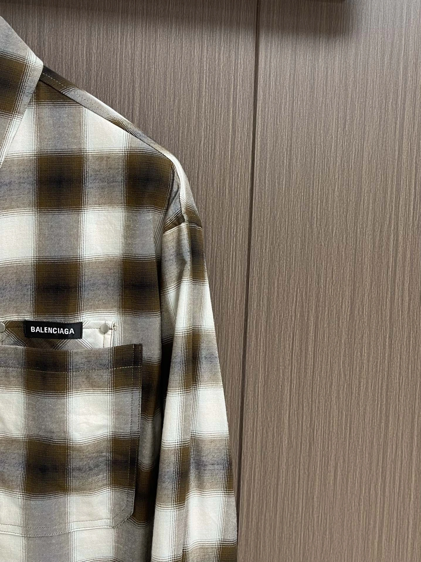 Durable B*alenciaga shirt Top Quality D17 20240819- 10099