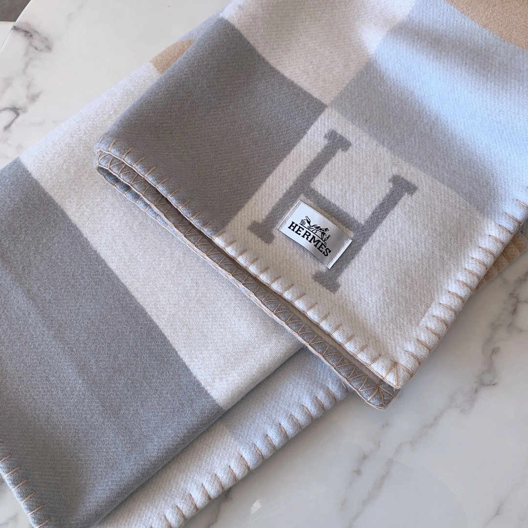 Blanket Top Quality 170*135CM Minimalist 18832