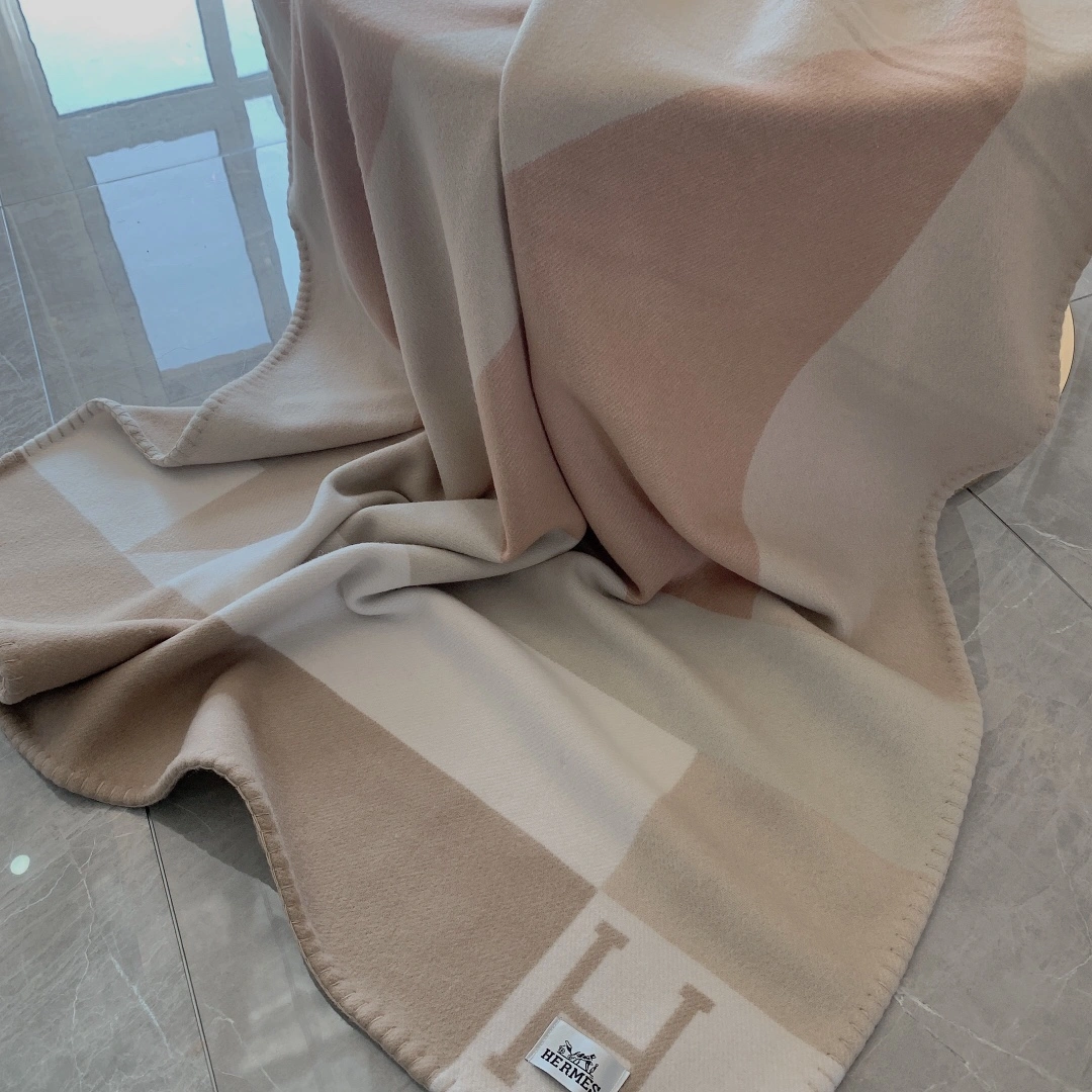 Blanket Top Quality 170*135CM Stylish 18835