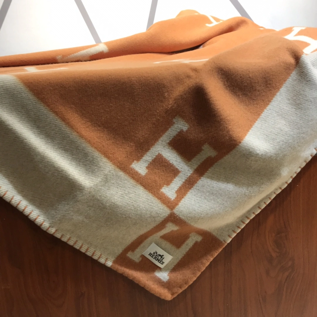 Blanket Top Quality 180*135CM Premium 18839