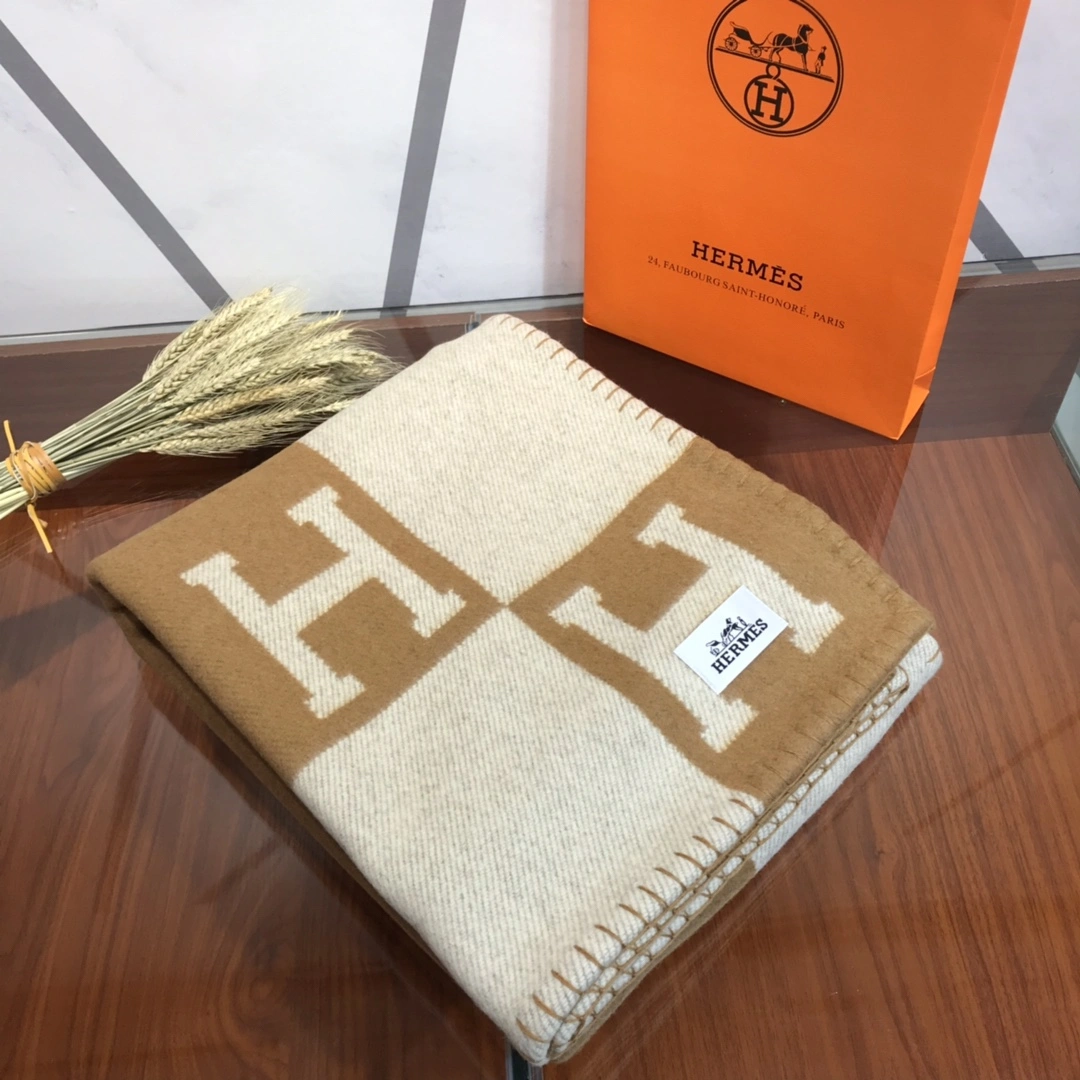 Seasonal Blanket Top Quality 180*135CM 18837
