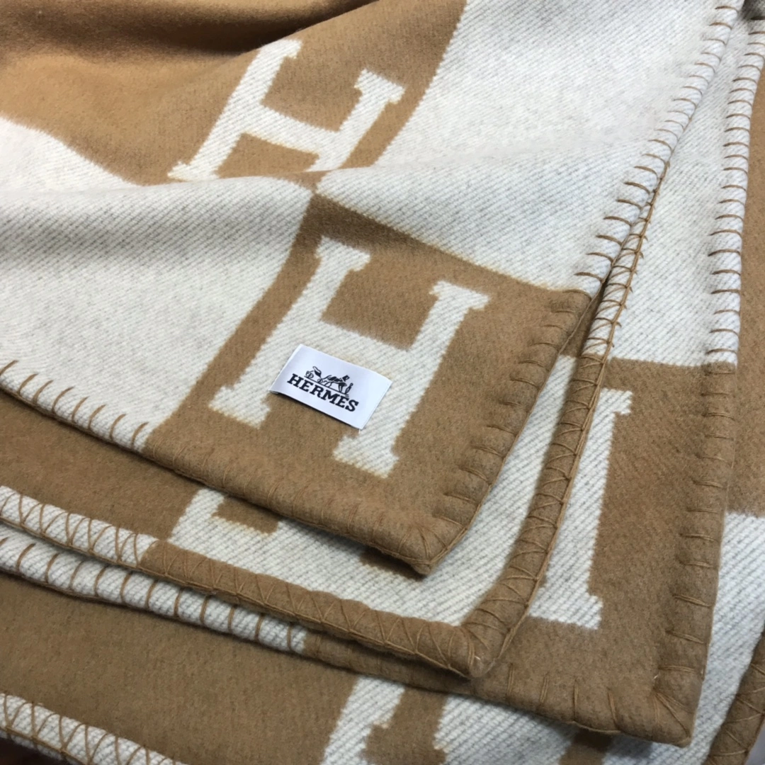 Seasonal Blanket Top Quality 180*135CM 18837