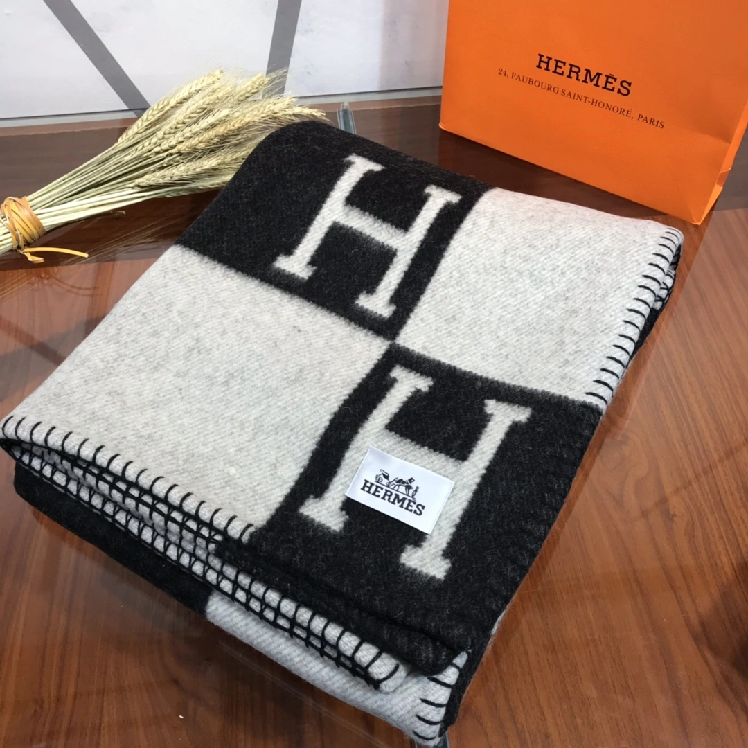 Trendsetting Blanket Top Quality 180*135CM 18836