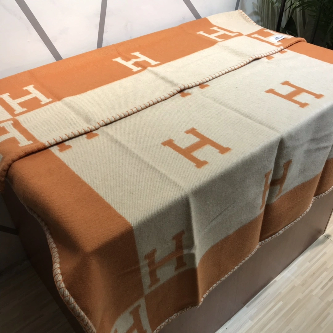 Blanket Top Quality 180*135CM Premium 18839