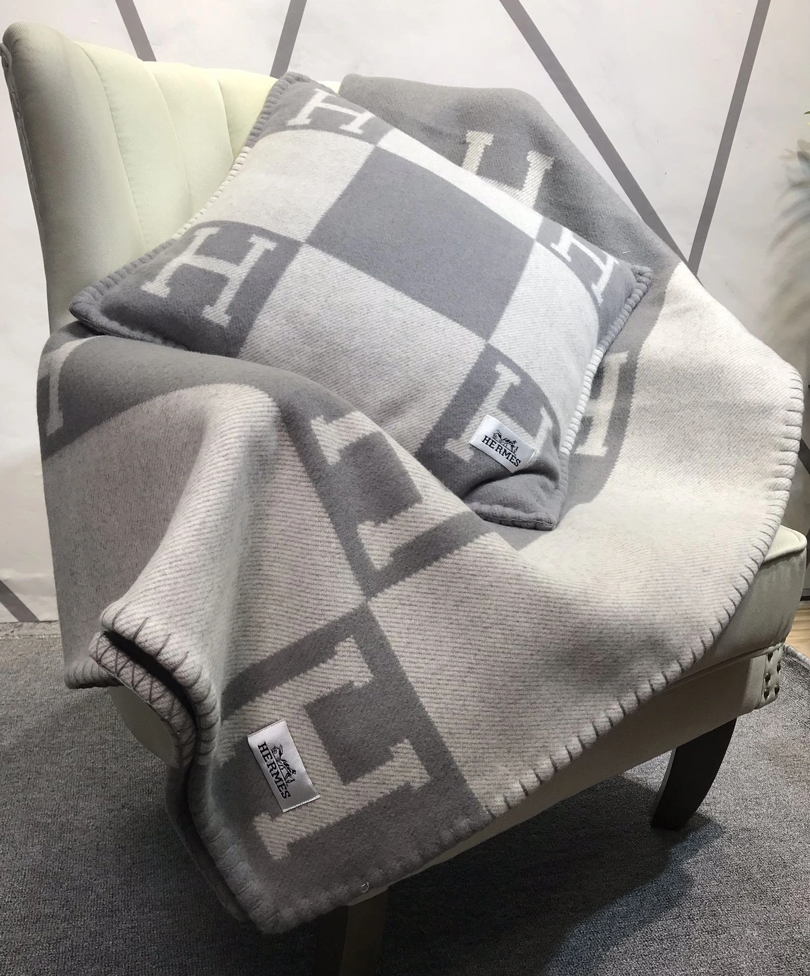 Blanket Top Quality 180*135CM WellDesigned 18838