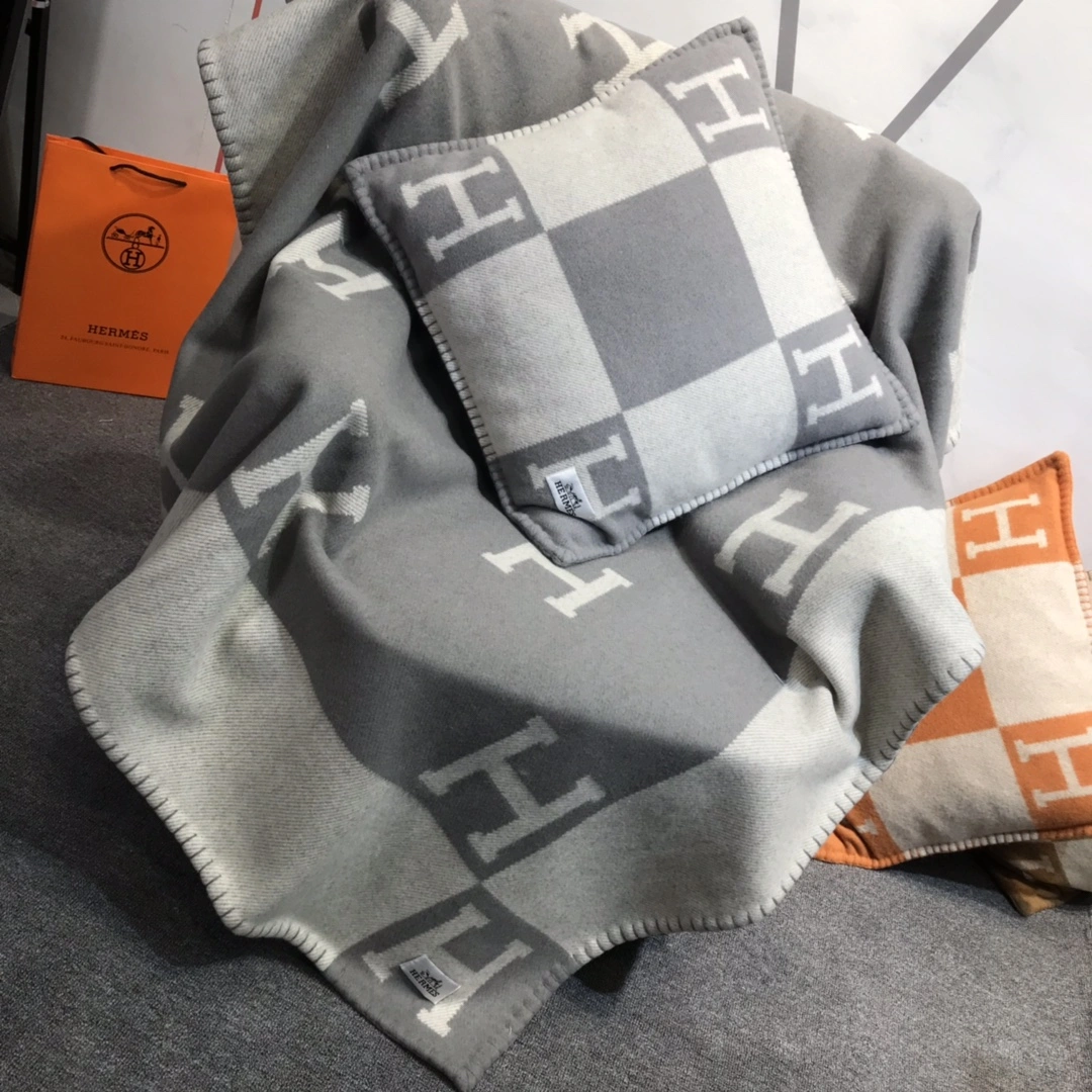 Blanket Top Quality 180*135CM WellDesigned 18838