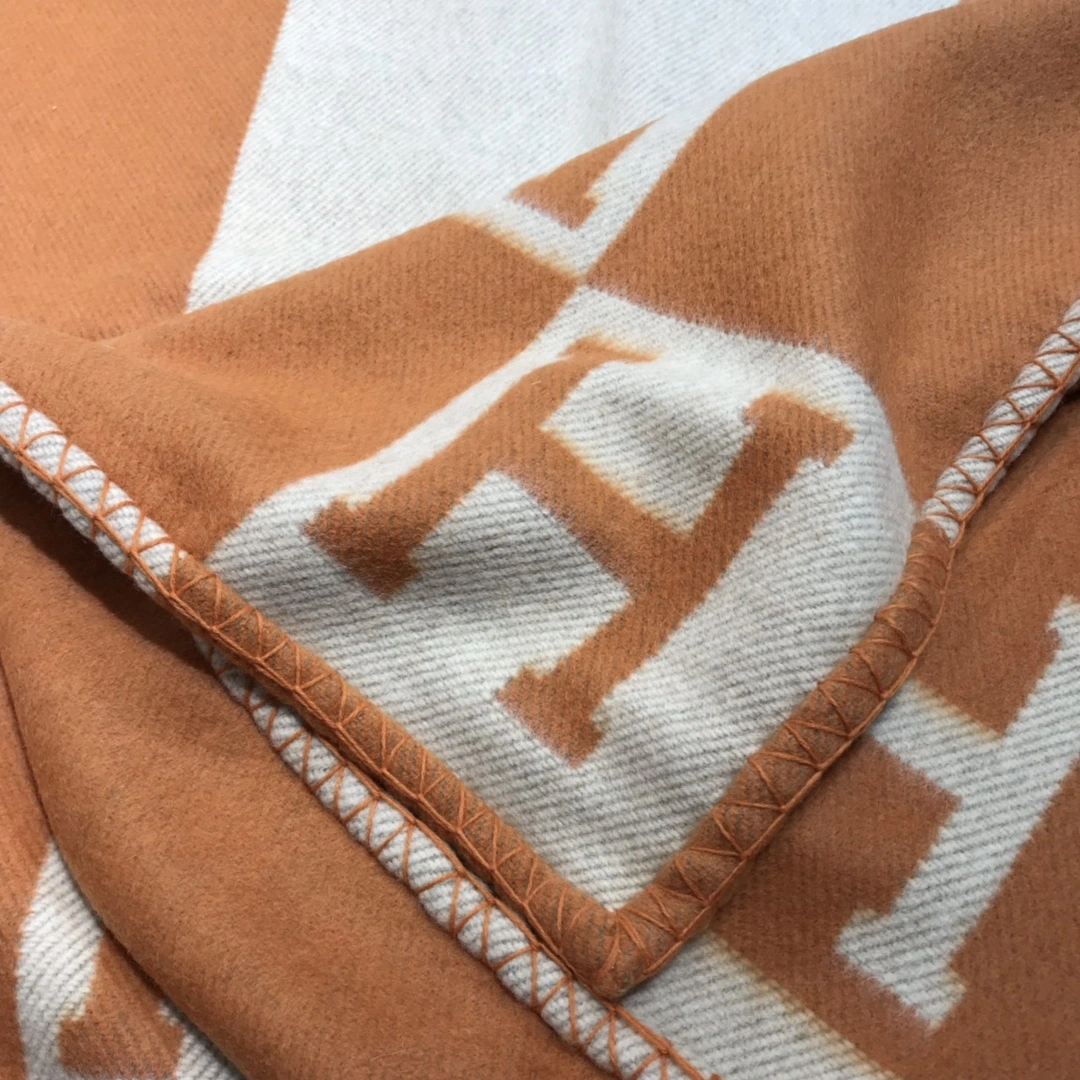 Blanket Top Quality 180*135CM Premium 18839