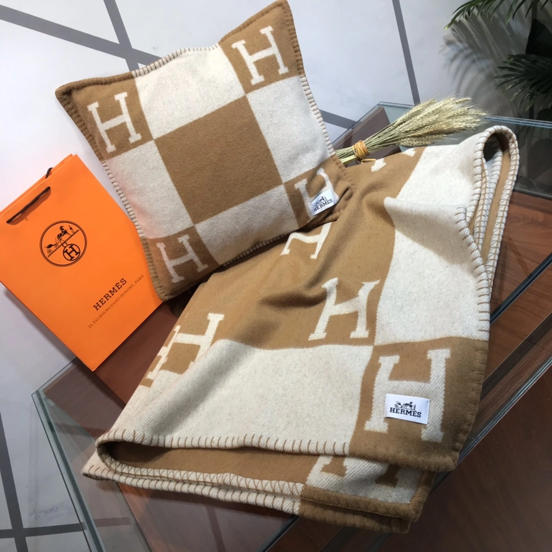 Seasonal Blanket Top Quality 180*135CM 18837
