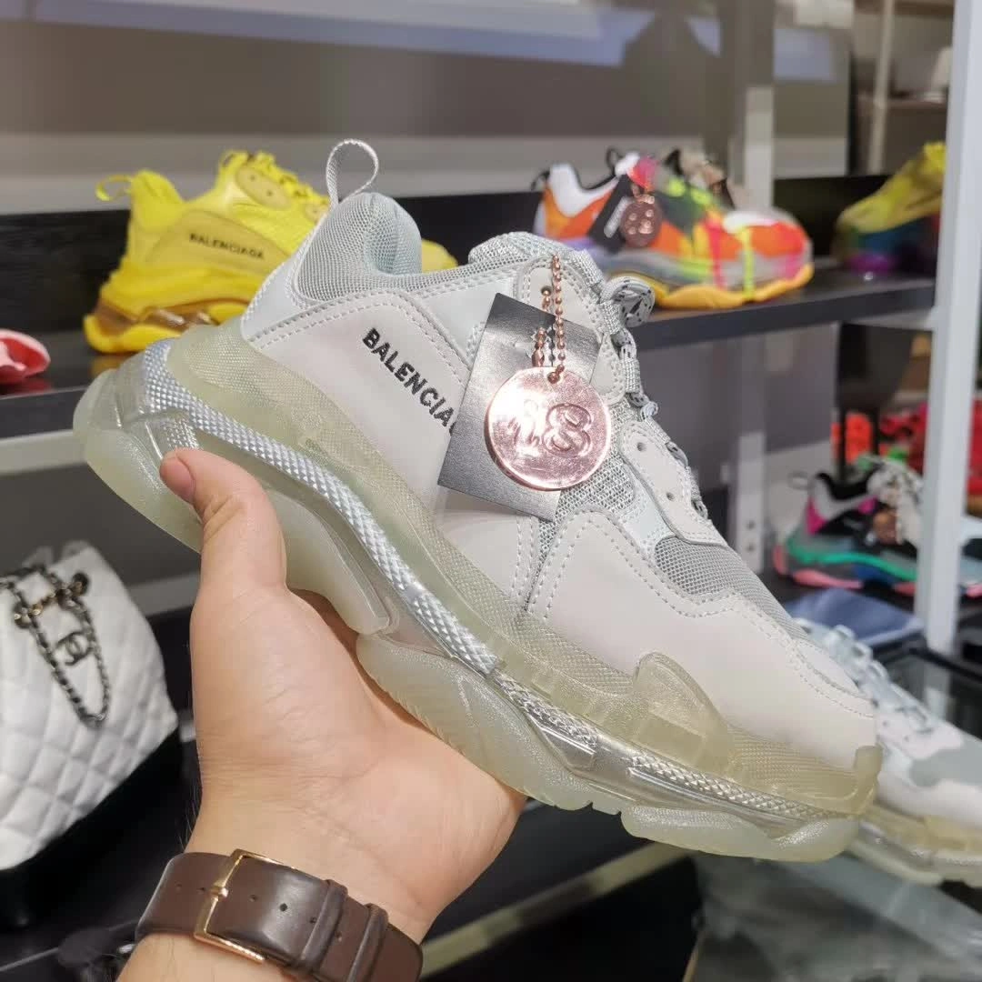 B*lenciaga Unisex 4712