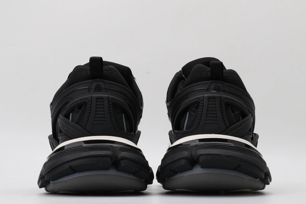 B*lenciaga WrinkleFree 4724