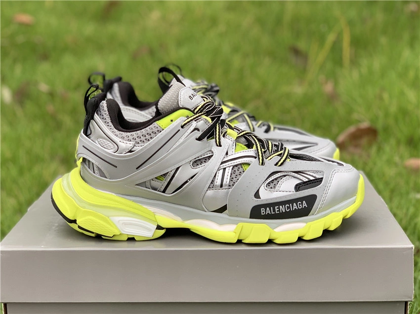 B*lenciaga Lightweight 4773