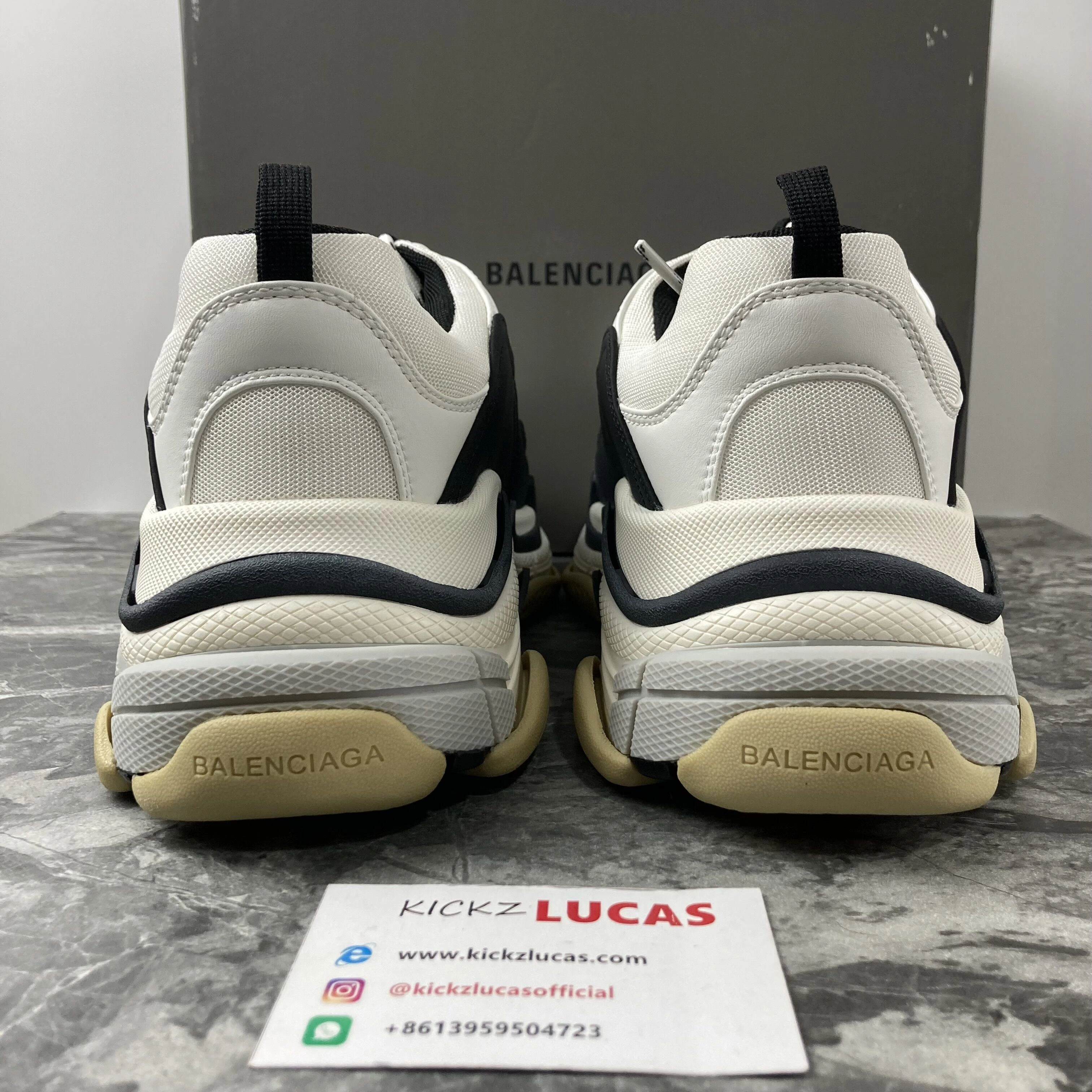 B*lenciaga EasyCare 4747